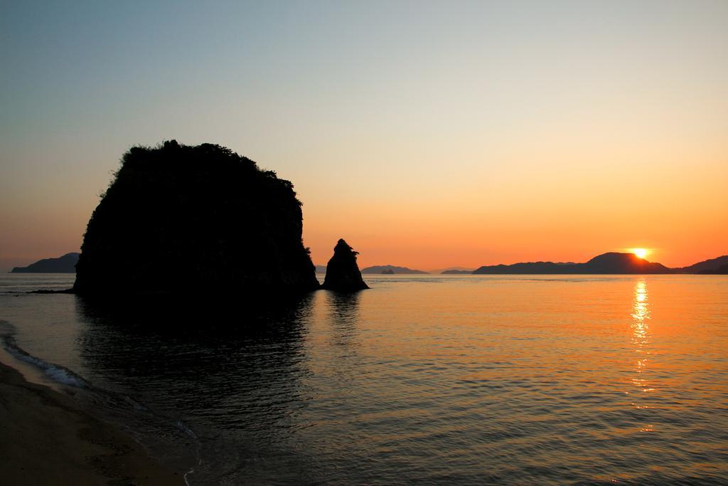 なにもない幸せな島のリトリート宿 The Bonds Matsuyama  Exterior foto